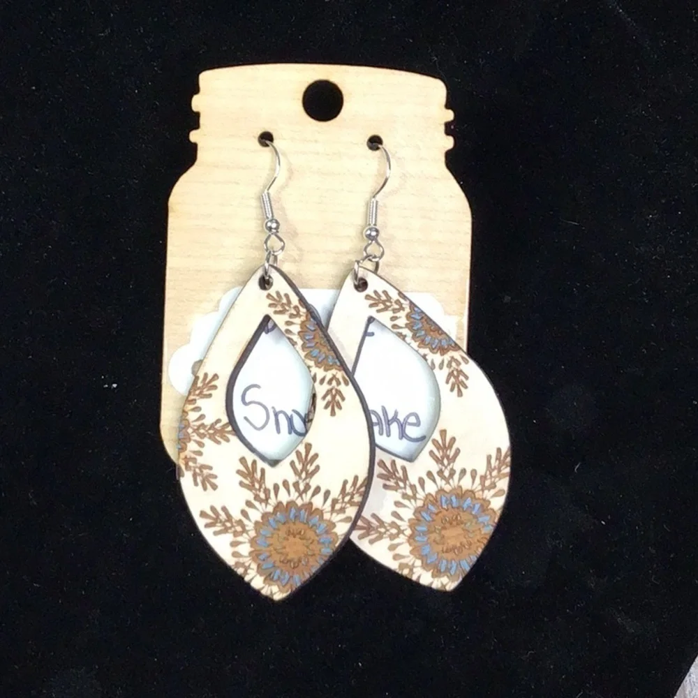 Snowflake Earrings (8jj) - Picture 1 of 2